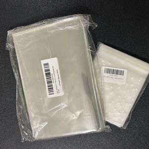 Clear Plastic Food Storage Bags

New